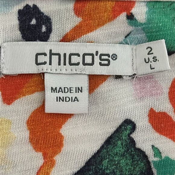 Chico's Abstract Notch Neck Tee Size 2 (12) Like New - Picture 13 of 15